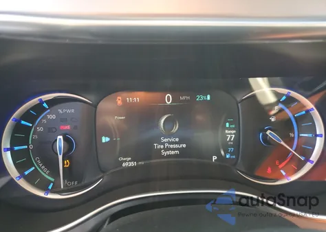 2018 Chrysler Pacifica Hybrid Limited z USA, uszkodzony, nr VIN 2C4RC1N72JR236537